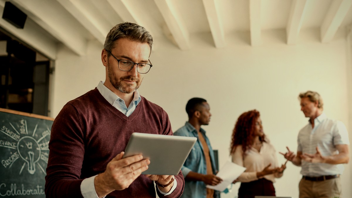 Monthly reporting for business owners: which reports to ask for